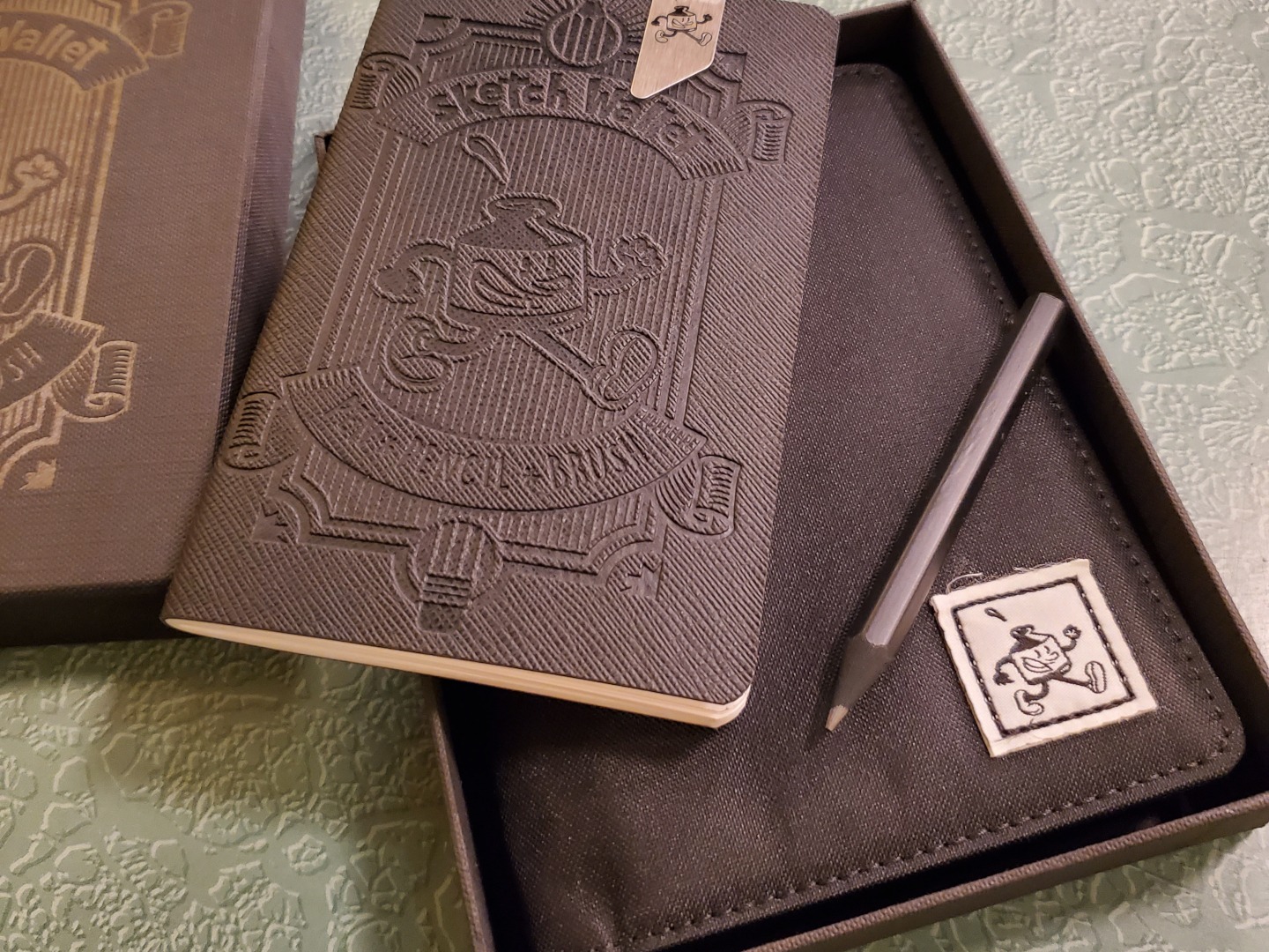 Sketch Wallet unboxing